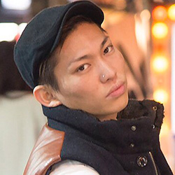YOSHIKI